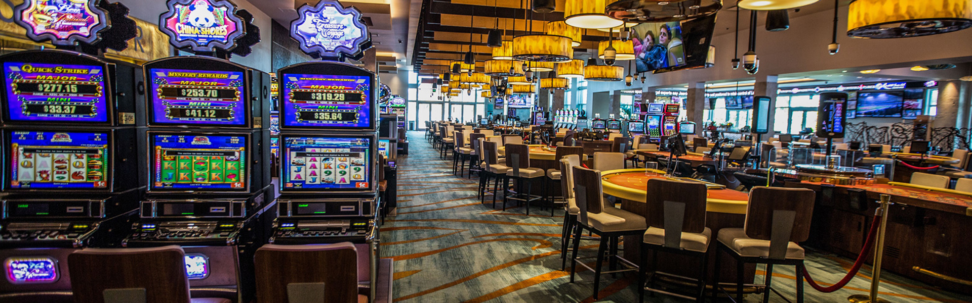 resort world casino table games